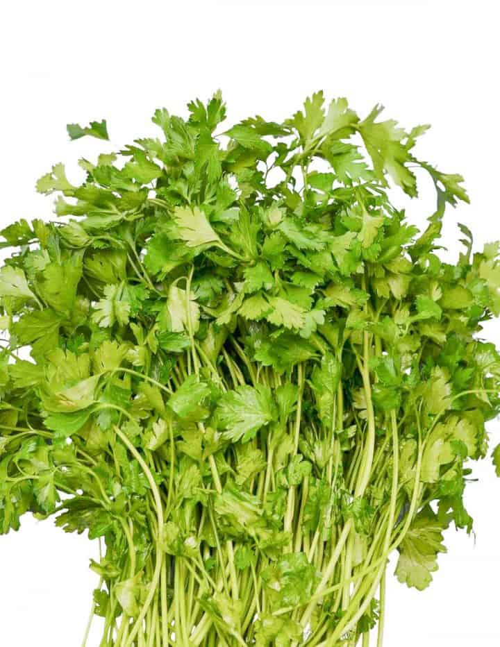 13 Best Substitutes For Parsley (How & When To Use) Fit Meal Ideas